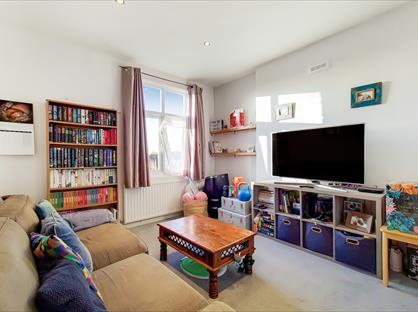 1 Bed Flat, Bedford Hill, SW12