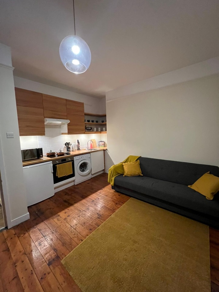 1 Bed Flat, Tothill House, SW1P