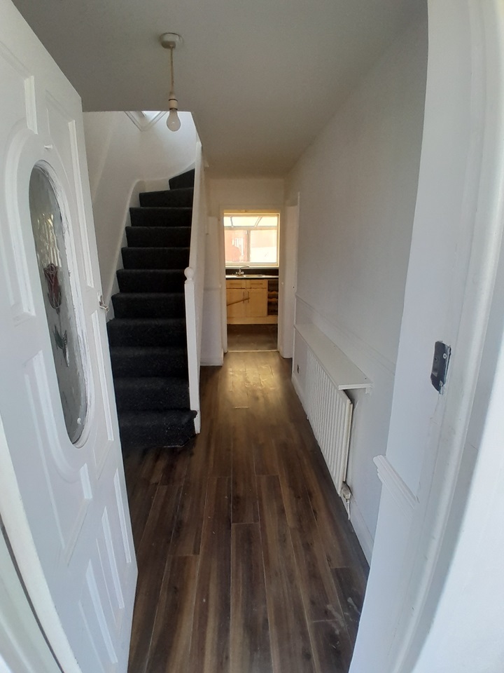 Oldbury 3 Bed SemiDetached House, Theodore Close, B69 To Rent Now