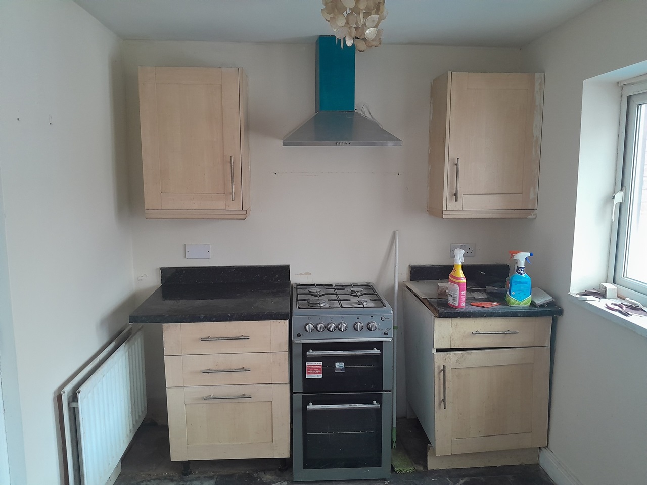 Oldbury 3 Bed SemiDetached House, Theodore Close, B69 To Rent Now