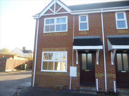 2 Bed End Terrace, Upper Acres, CM8