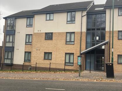 2 Bed Flat, St. Matthias Road, NG3