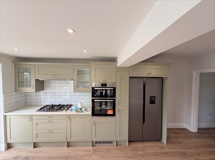 3 Bed Semi-Detached House, Spring Cottages, EN10