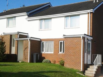 2 Bed Flat, Endfield Close, EX1