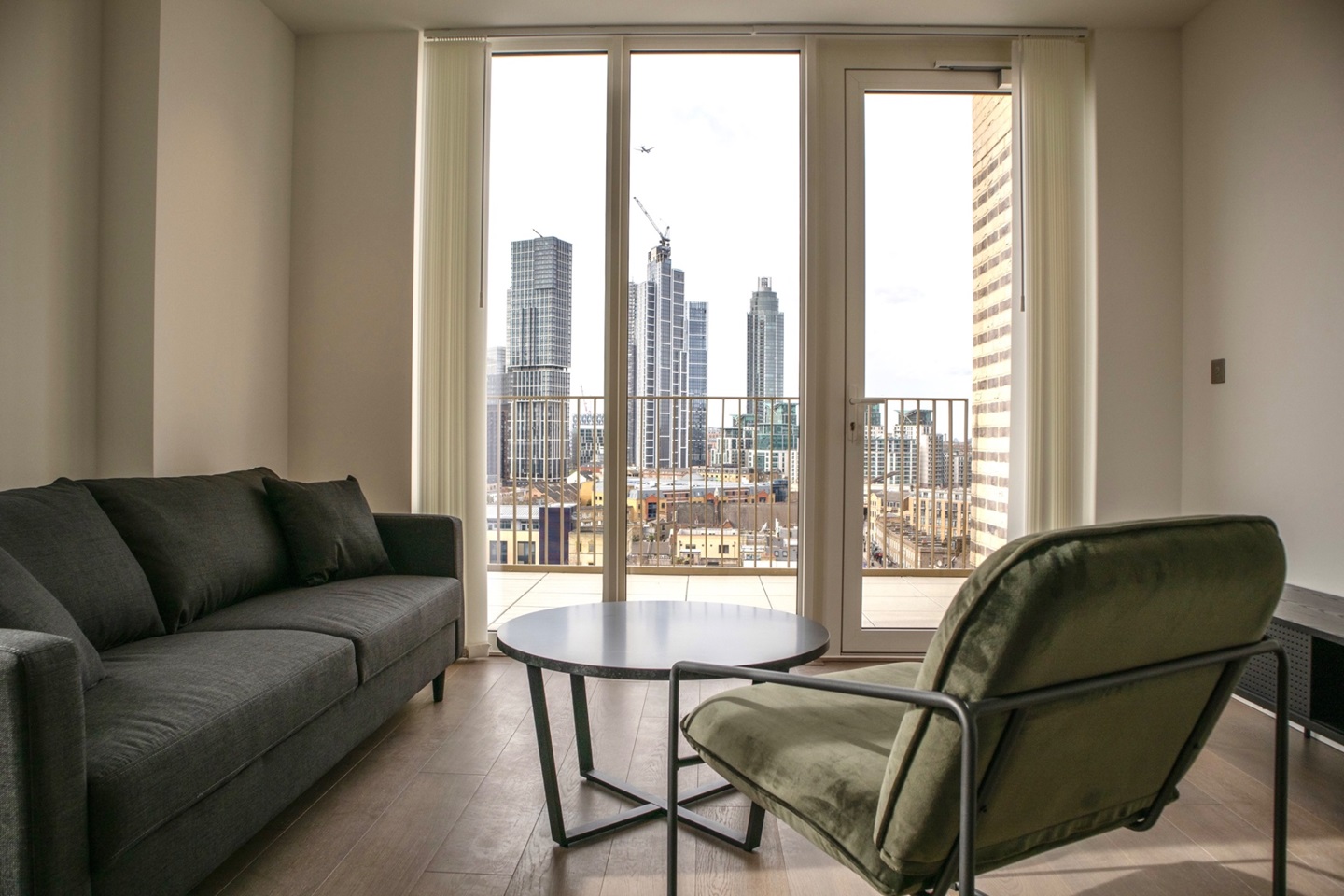 Additional image 6 of 2 Bed Flat, Kennington Lane, SE11, N1 7GU