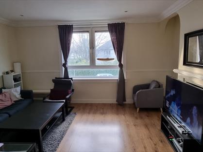2 Bed Flat, Stenhouse Drive, EH11