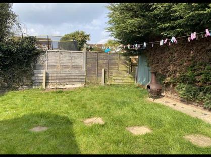 2 Bed Flat, Hawthorn Grove, EX8