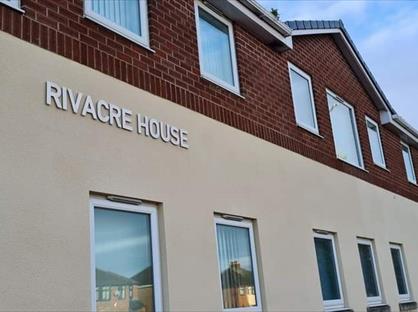 2 Bed Flat, Rossmore Road West, CH66
