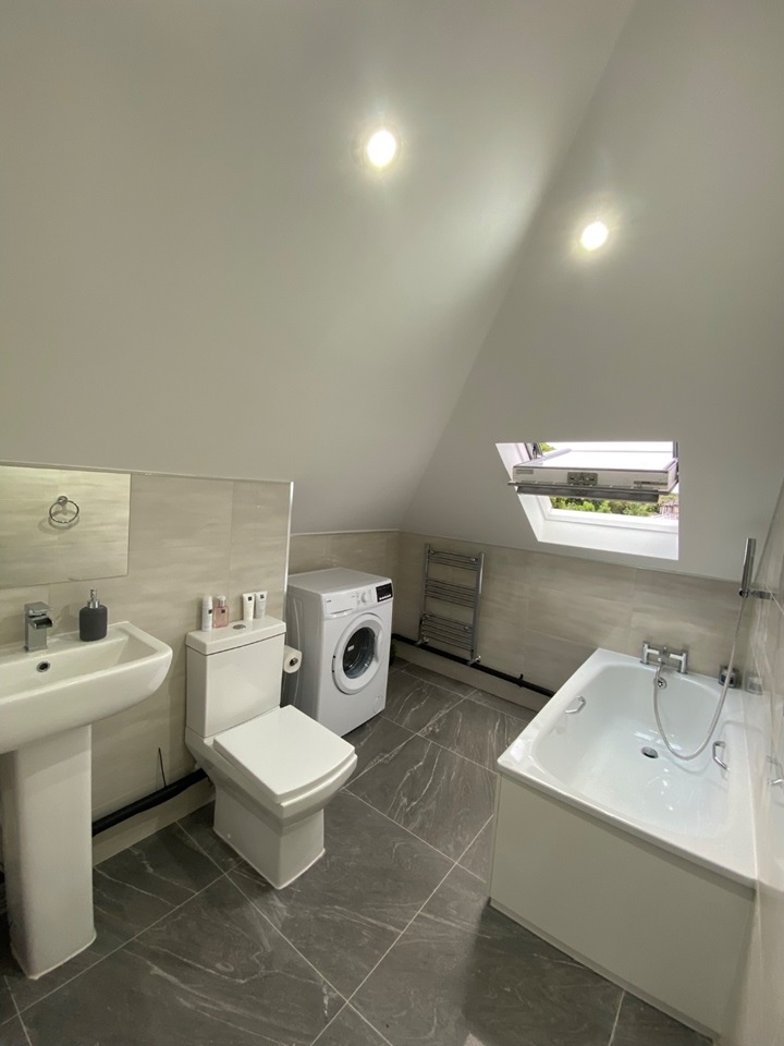 West Drayton Studio Flat, Yiewsley, UB7 To Rent Now for £1,195.00 p/m