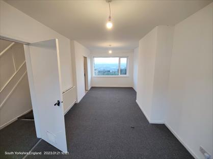 3 Bed Semi-Detached House, Sandstone Avenue, S9