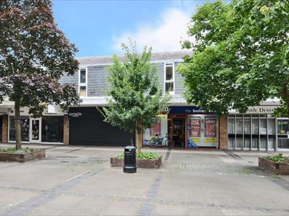 2 Bed Flat, Heather Ridge Arcade, GU15