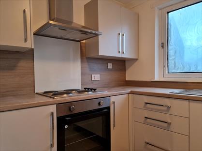 1 Bed Flat, Wallace Street, FK2