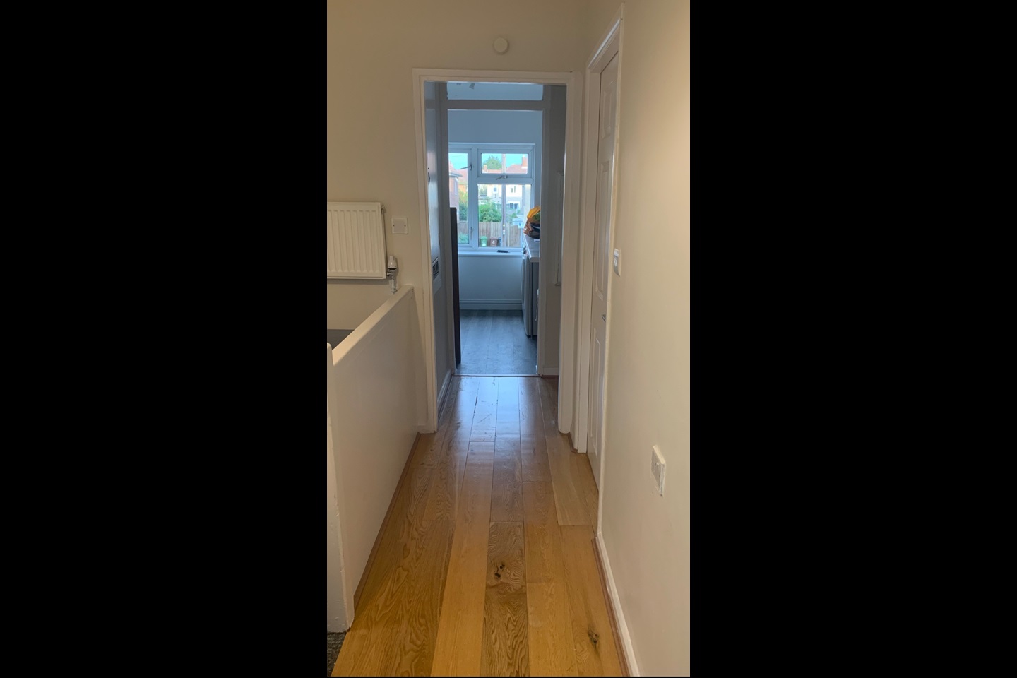 Dagenham 1 Bed Flat, Heathway, RM9 To Rent Now for £1,400.00 p/m