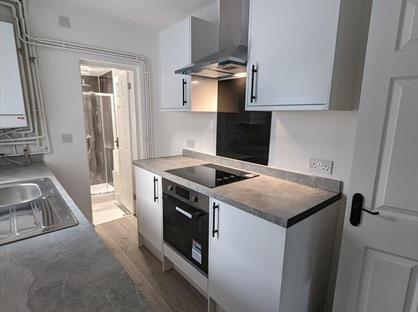 2 Bed Terraced House, Davis Street, ST4