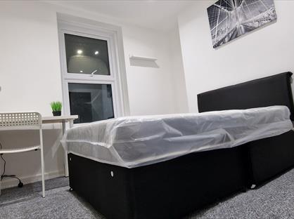 Room in a Shared House, Scott Street, ME14