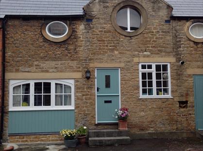 2 Bed Terraced House, Blue Ball Close, BA10