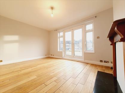 3 Bed Flat, Croydon Road, CR0