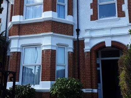 1 Bed Flat, Ealing, W3