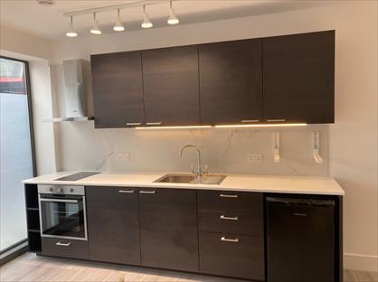 Studio Flat, Well Street, E9