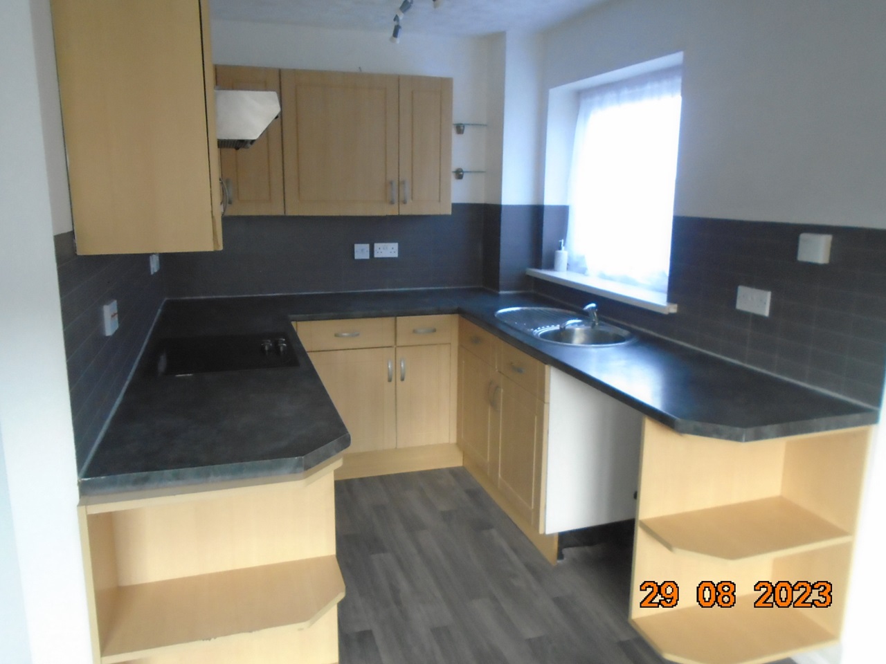 Lytham St. Annes 1 Bed SemiDetached House, Cottam Close, FY8 To Rent Now for £525.00 p/m