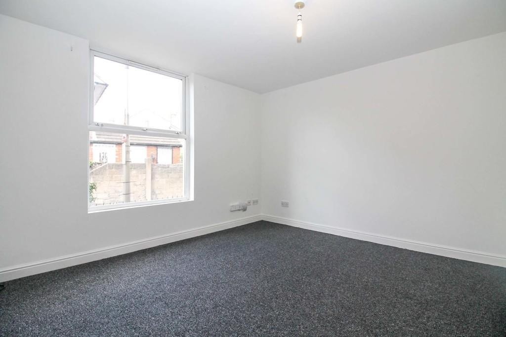Additional image 8 of 1 Bed Flat, Hall Lane, LS12, N1 7GU