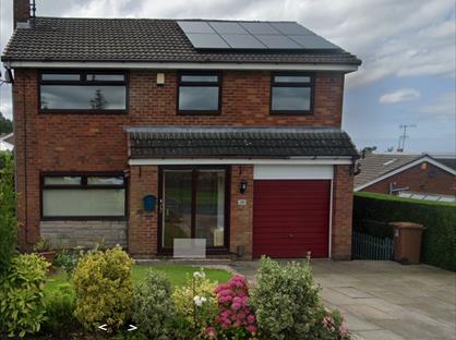 4 Bed Detached House, Queensway, BB2