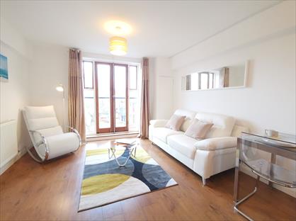 1 Bed Flat, Hull Marina, HU1