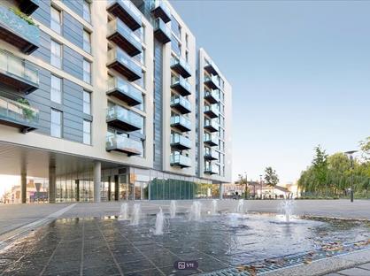 2 Bed Flat, Vantage Building, UB3