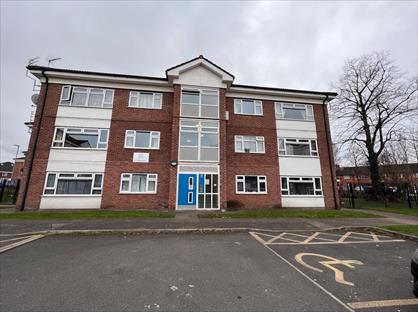 2 Bed Flat, Bamford Gardens, WA15