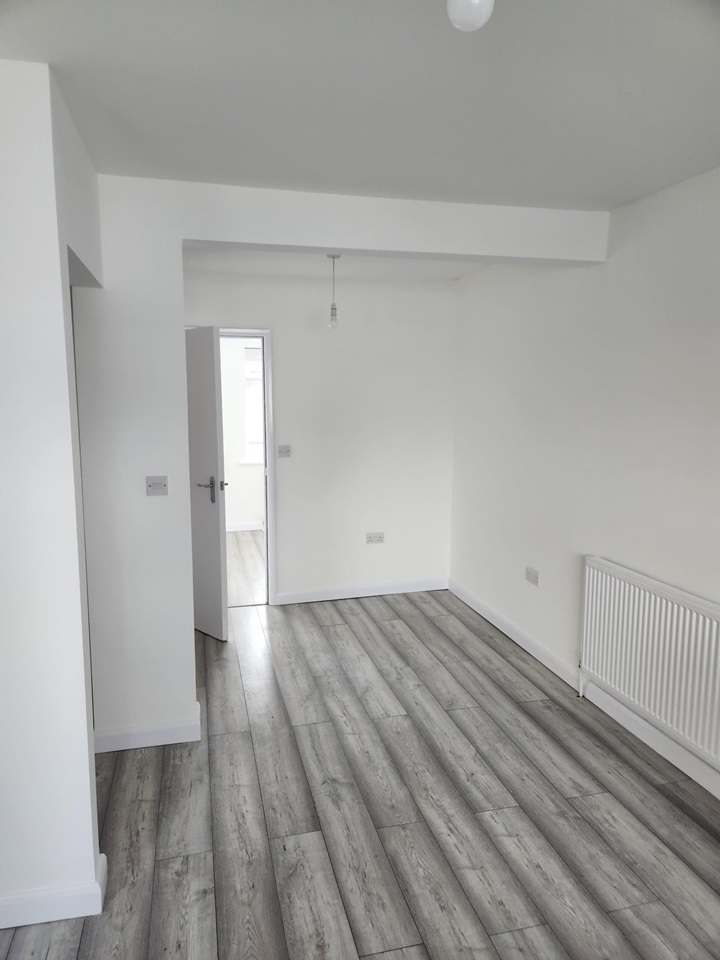 Feltham 2 Bed Flat, Staines Road, TW14 To Rent Now for £1,800.00 p/m