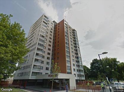 2 Bed Flat, Pickford Court, M15