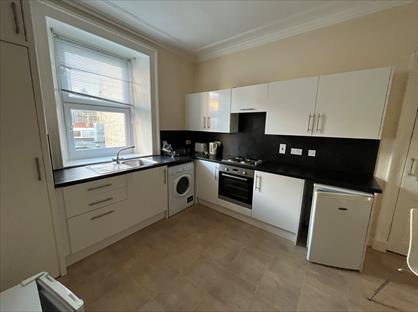 1 Bed Flat, Chapel Street, AB10