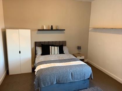 Room in a Shared House, Queens Road, NG9