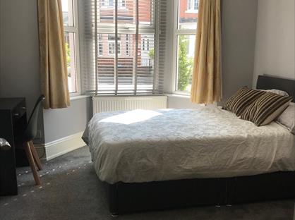 Room in a Shared House, Knowles Road, GL1