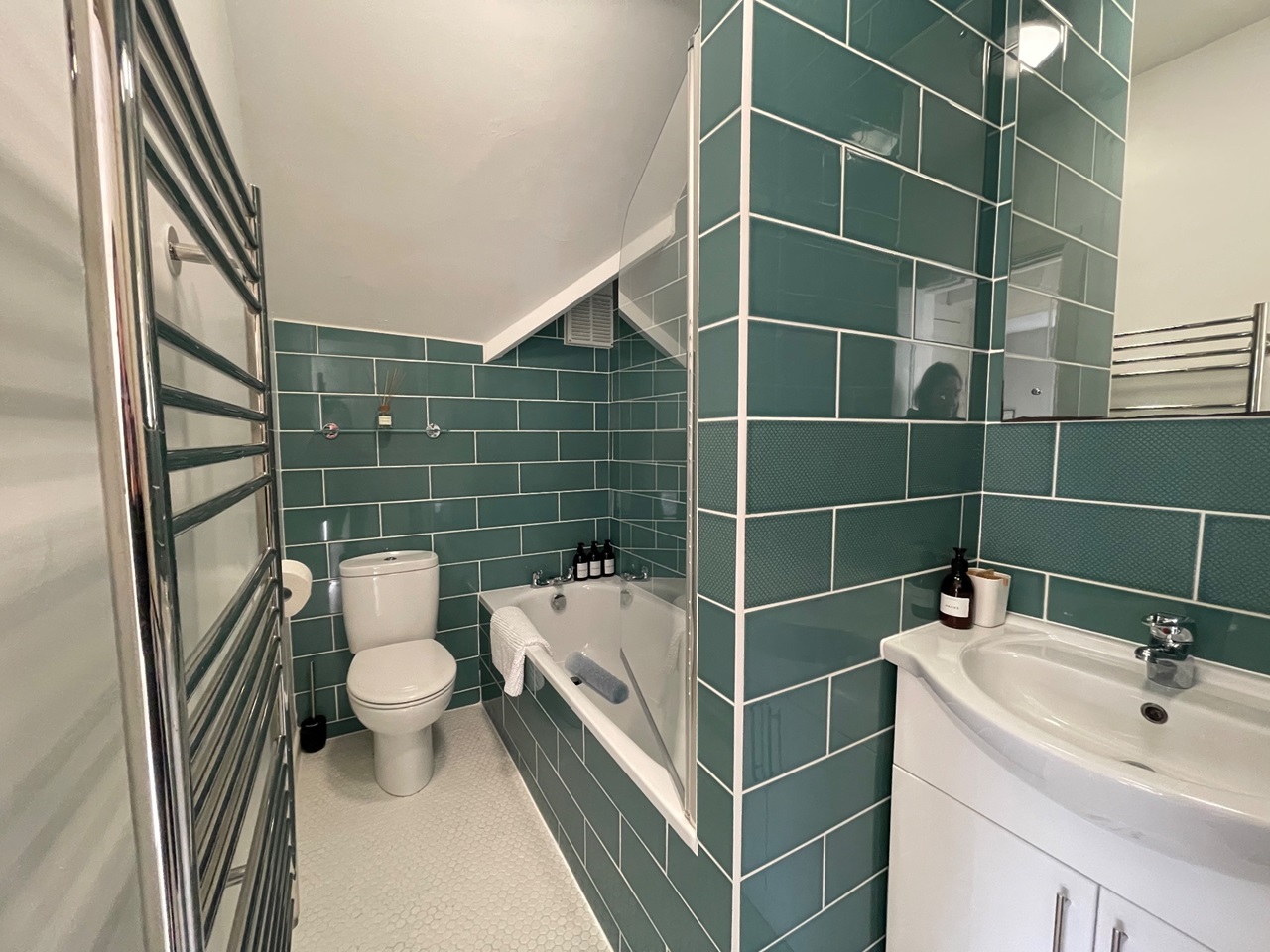 Tunbridge Wells 1 Bed Flat, Earls Road, TN4 To Rent Now for £1,000.