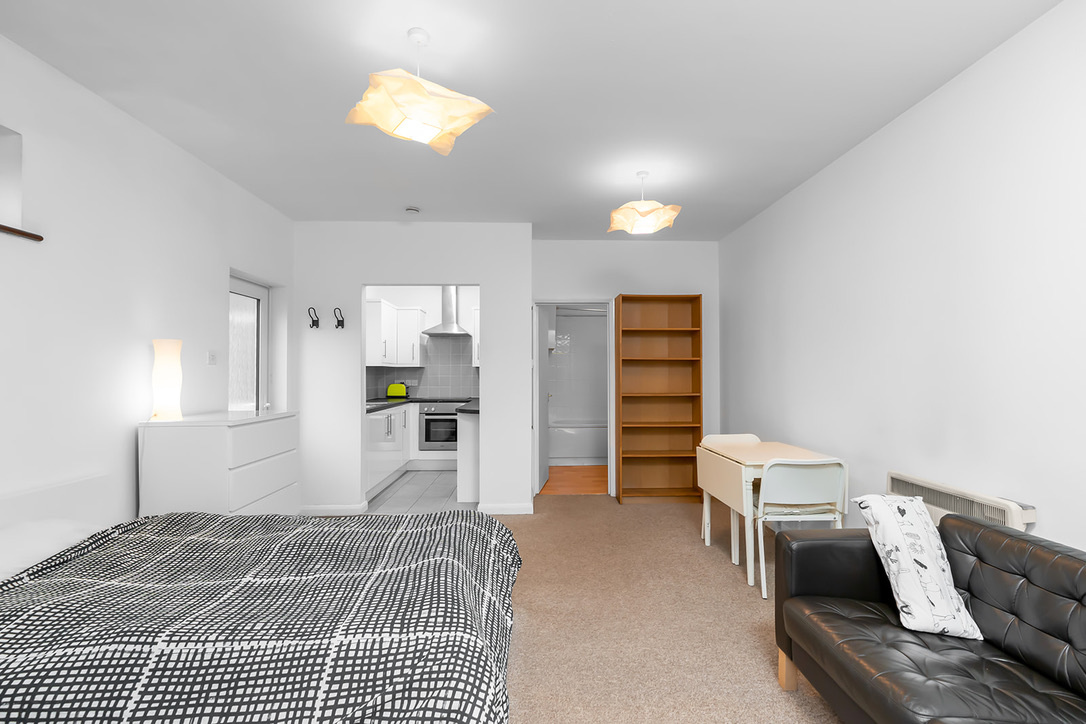 Additional image 4 of Studio Flat, Cavendish Road, CB1, N1 7GU