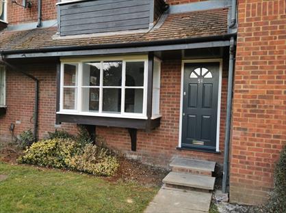 Studio Flat, Mahon Close, EN1