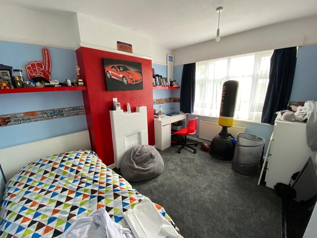 London 3 Bed Terraced House, Penderry Rise, SE6 To Rent Now for £