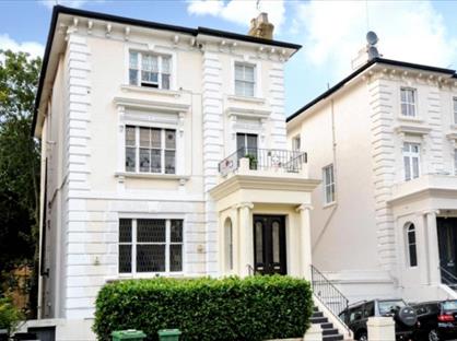 1 Bed Flat, Buckland Crescent, NW3