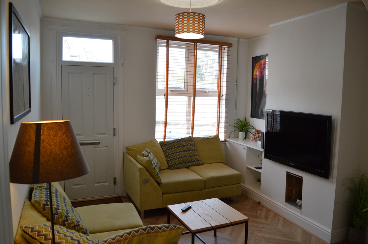 2 Bed Terraced House, Langley Street, DE22, N1 7GU