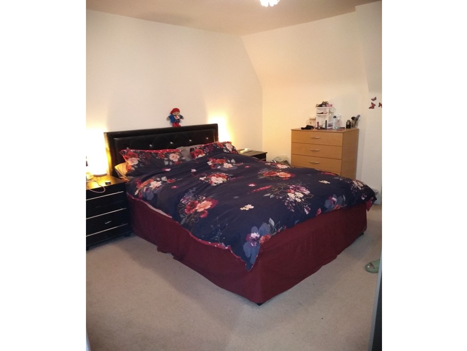 Additional image 6 of 3 Bed Flat, London Road, RG1, N1 7GU