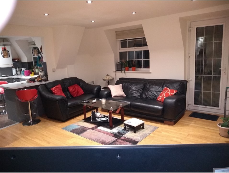 3 Bed Flat, London Road, RG1, N1 7GU