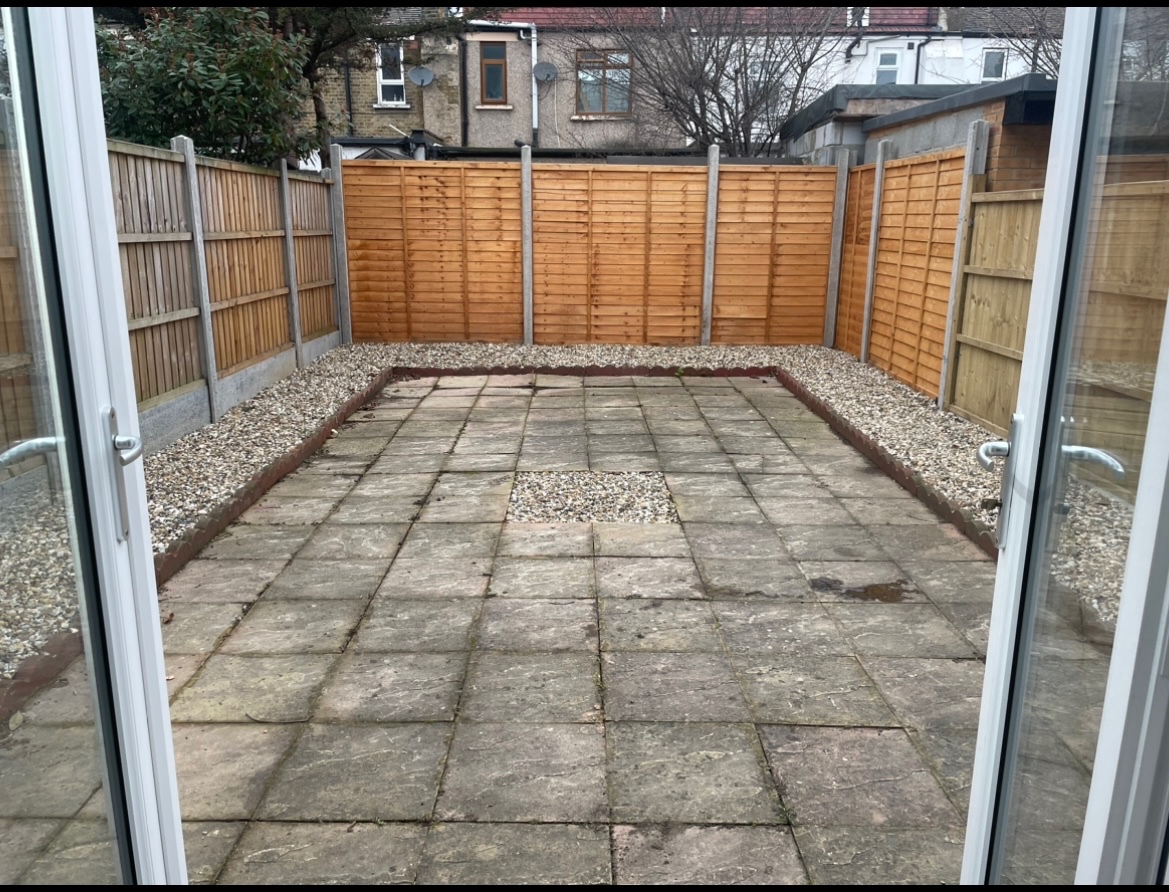 London 4 Bed Terraced House, Montpelier Gardens, E6 To Rent Now for