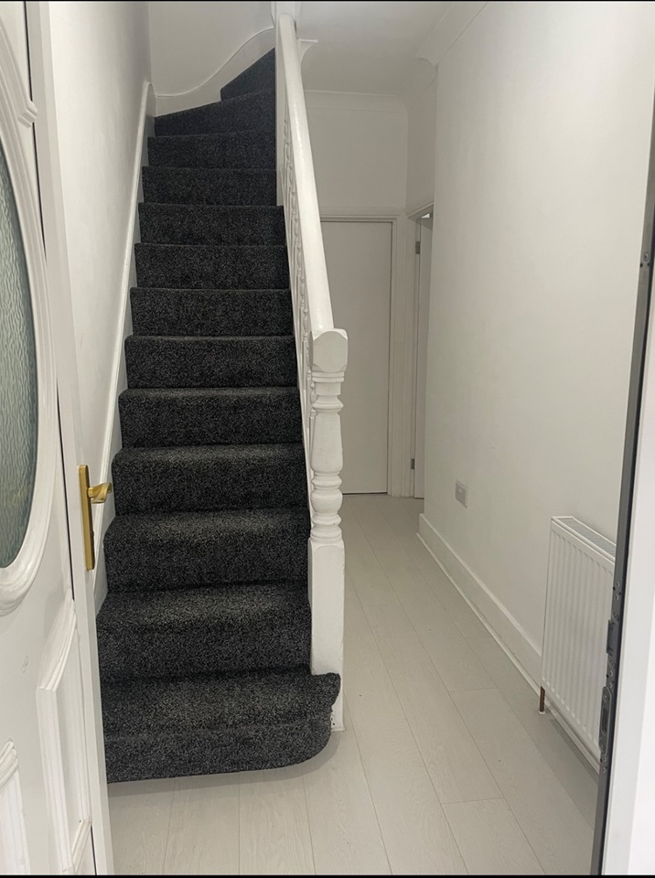 London 4 Bed Terraced House, Montpelier Gardens, E6 To Rent Now for