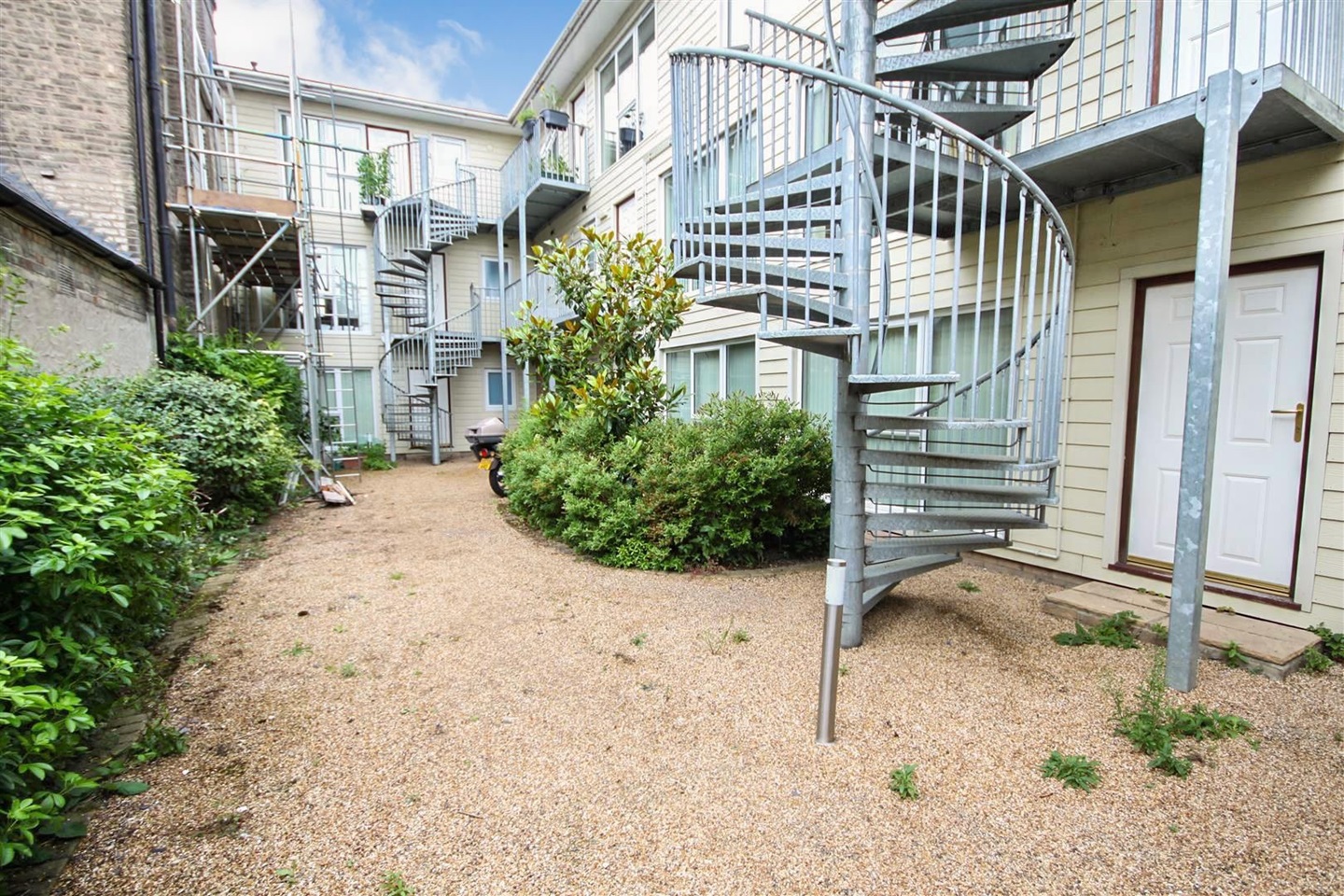 Additional image 2 of 1 Bed Flat, Trafalgar Street, CB4, N1 7GU