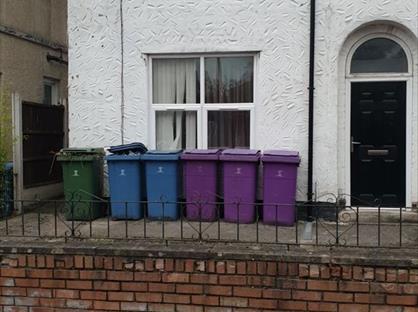 Room in a Shared House, Stanley Street, L7