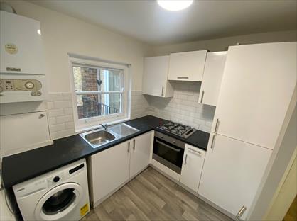 2 Bed Flat, West Green Road, N15
