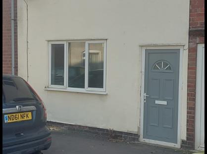 2 Bed Terraced House, Scarsdale Street, S44