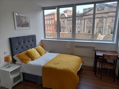 Studio Flat, Tontine Street, ST1