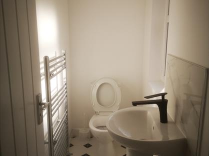 Room in a Shared House, Melford Road, E17